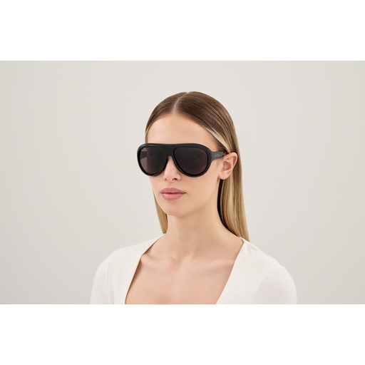 GG2270S - 001 sunglasses - view 4