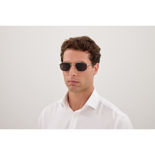 MB0481S - 001 sunglasses - view 4